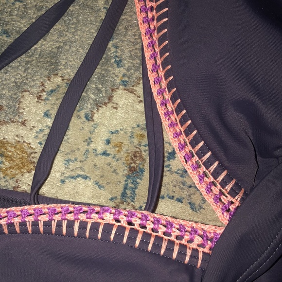 Swimsuit Set - Picture 2 of 4